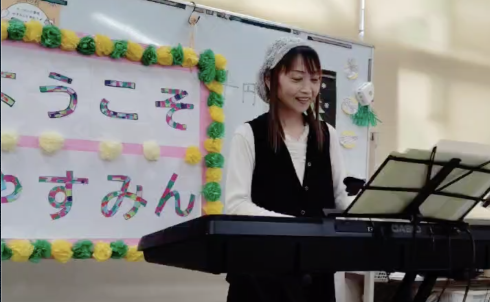 令和7年10月25日 キーボード奏者 やすみん