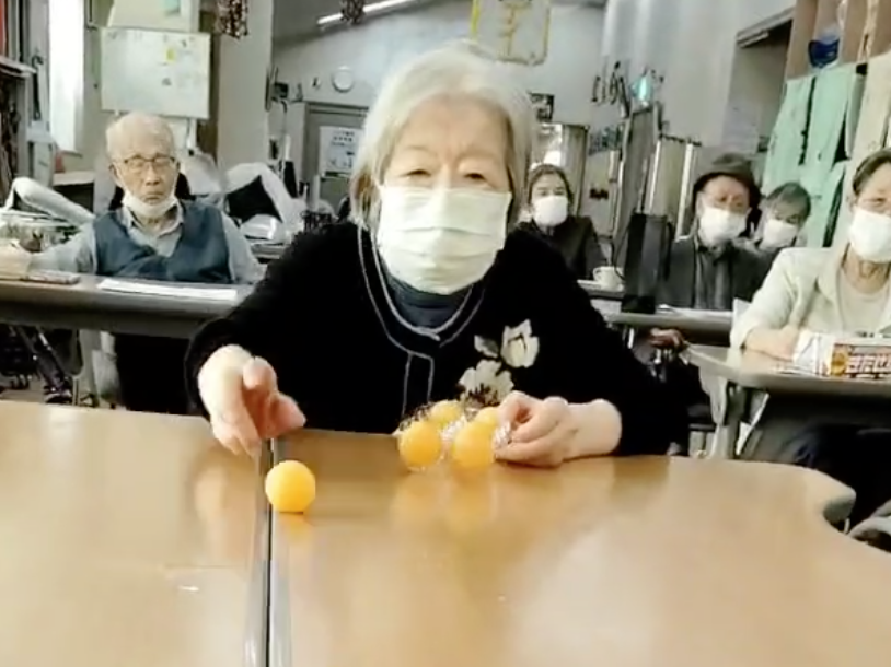 こいのぼりエサやりゲーム